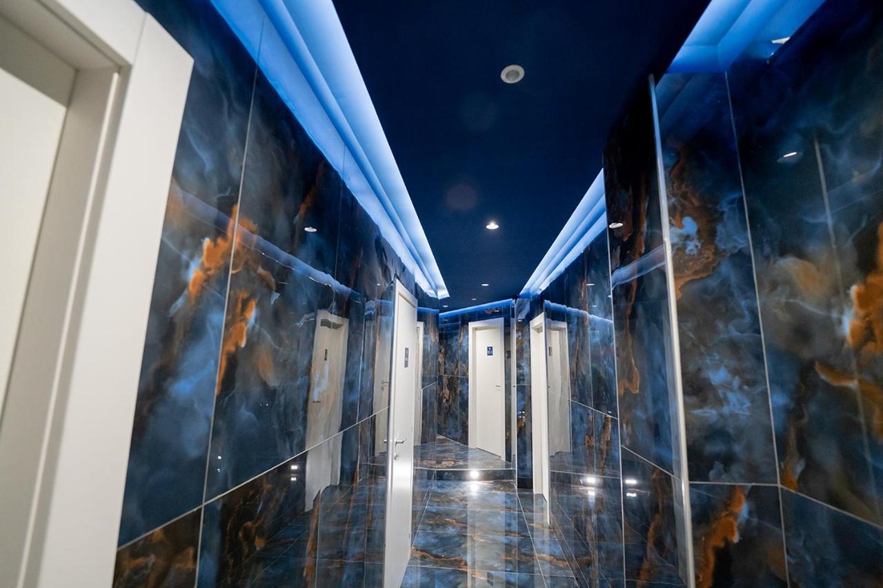 Greros H. Rooms Napoli Centro By Clapa Group Dislocated Hospitality المظهر الخارجي الصورة