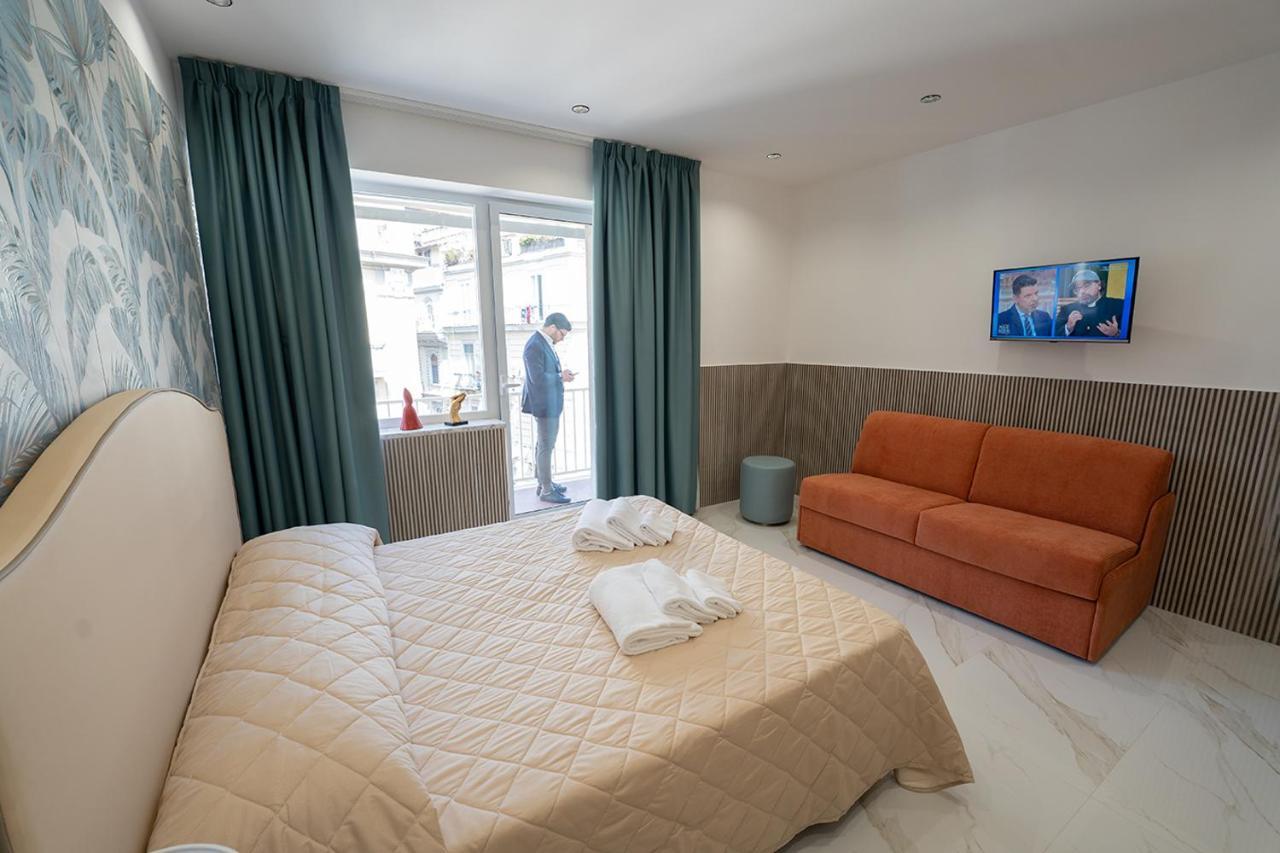 Greros H. Rooms Napoli Centro By Clapa Group Dislocated Hospitality المظهر الخارجي الصورة