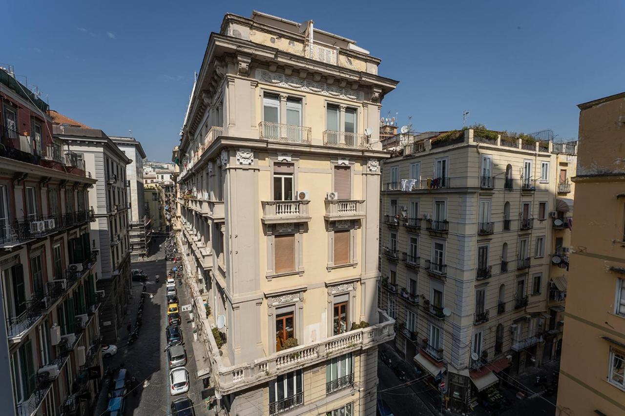 Greros H. Rooms Napoli Centro By Clapa Group Dislocated Hospitality المظهر الخارجي الصورة