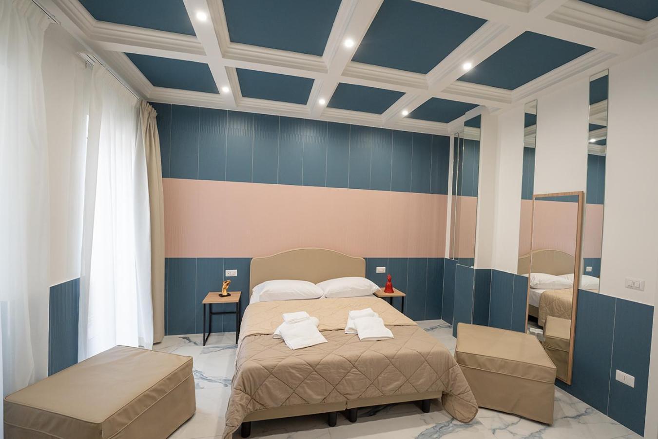 Greros H. Rooms Napoli Centro By Clapa Group Dislocated Hospitality المظهر الخارجي الصورة