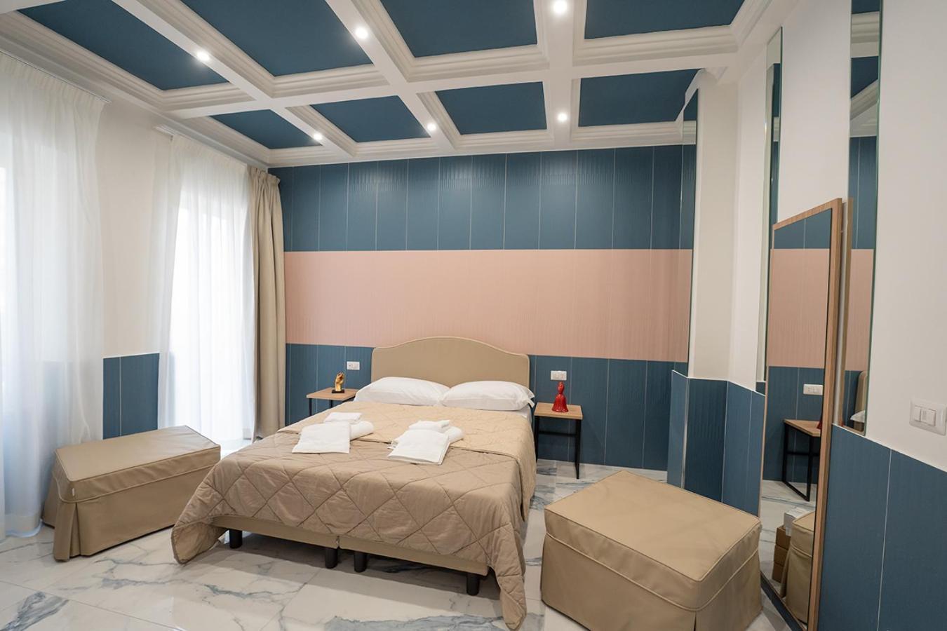 Greros H. Rooms Napoli Centro By Clapa Group Dislocated Hospitality المظهر الخارجي الصورة
